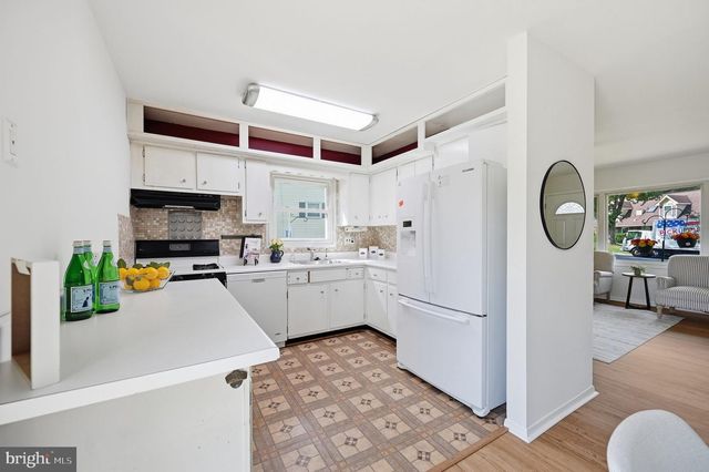 5607 HILLDALE DR, Alexandria, VA 22310