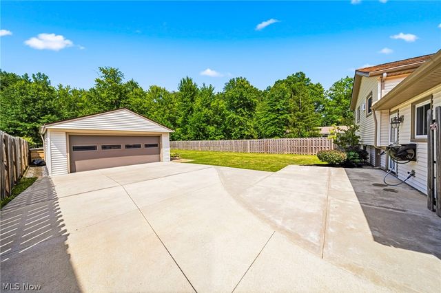 38541 Bell Road, Willoughby, OH 44094