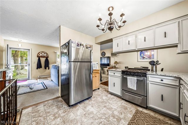 38541 Bell Road, Willoughby, OH 44094