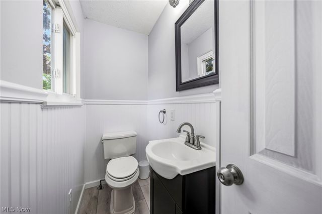 38541 Bell Road, Willoughby, OH 44094