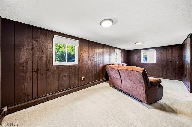 38541 Bell Road, Willoughby, OH 44094
