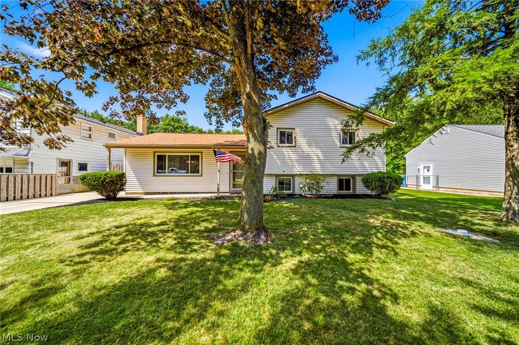 38541 Bell Road, Willoughby, OH 44094