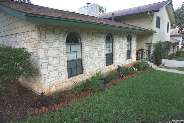 7634 SUSAN ELAINE ST, San Antonio, TX 78240