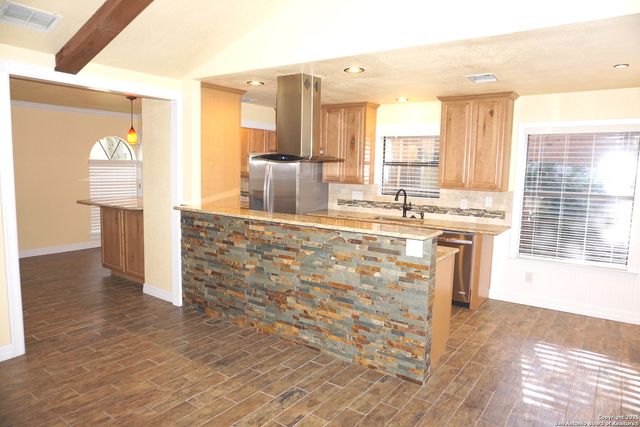 7634 SUSAN ELAINE ST, San Antonio, TX 78240