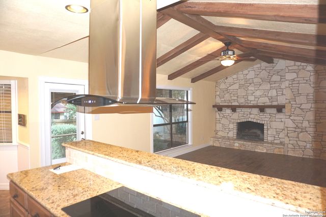 7634 SUSAN ELAINE ST, San Antonio, TX 78240