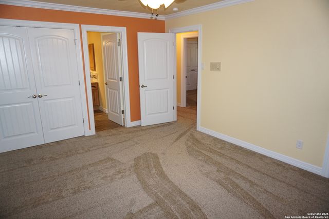 7634 SUSAN ELAINE ST, San Antonio, TX 78240