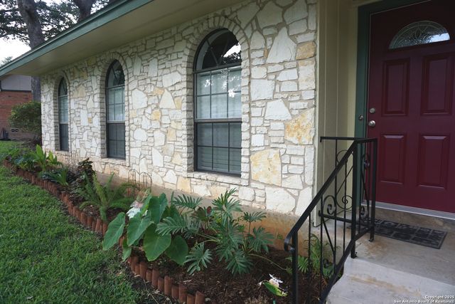 7634 SUSAN ELAINE ST, San Antonio, TX 78240