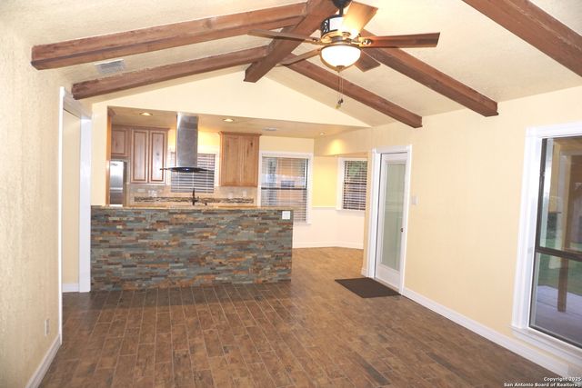 7634 SUSAN ELAINE ST, San Antonio, TX 78240