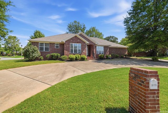 3175 Cleburne Cove, Conway, AR 72034