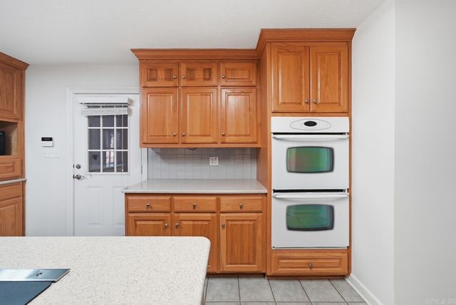 3175 Cleburne Cove, Conway, AR 72034