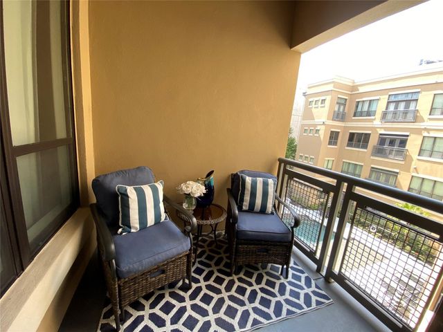 1901 Post Oak Boulevard 3503, Houston, TX 77056