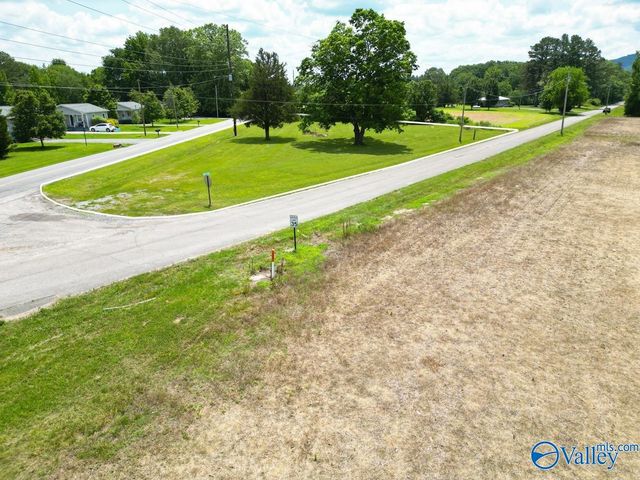 3702 Old Highway 431, Owens Cross Roads, AL 35763