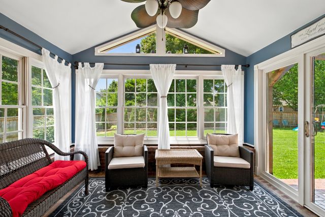 2186 Cave Hill Lane, Lexington, KY 40513