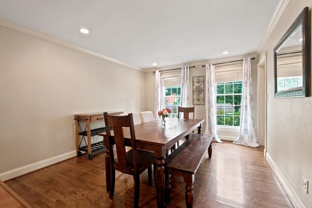 2186 Cave Hill Lane, Lexington, KY 40513