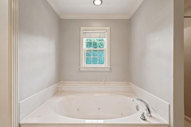 2186 Cave Hill Lane, Lexington, KY 40513