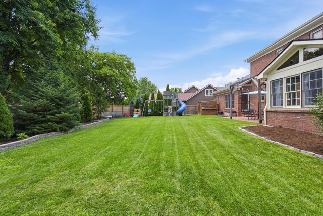 2186 Cave Hill Lane, Lexington, KY 40513