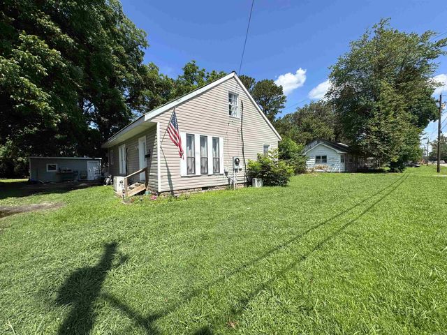 731 S Thornton Avenue, Piggott, AR 72454