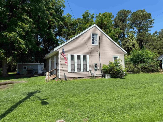 731 S Thornton Avenue, Piggott, AR 72454