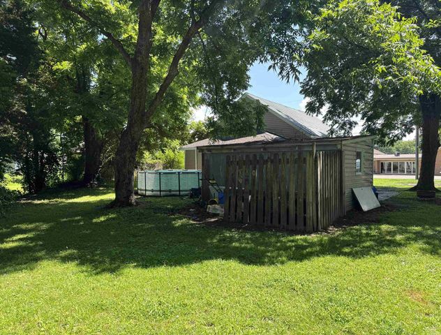 731 S Thornton Avenue, Piggott, AR 72454