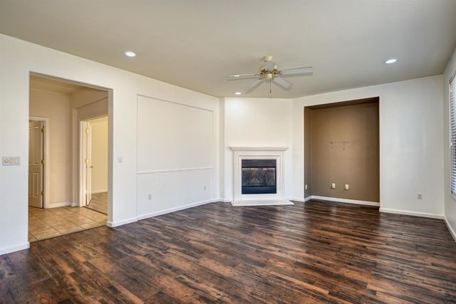 11833 Blushing Cir, Rancho Cordova, CA 95742