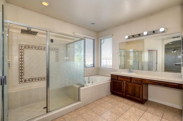 11833 Blushing Cir, Rancho Cordova, CA 95742