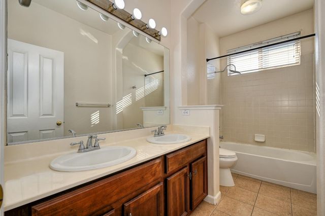 11833 Blushing Cir, Rancho Cordova, CA 95742