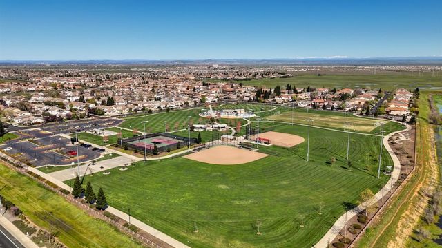 11833 Blushing Cir, Rancho Cordova, CA 95742