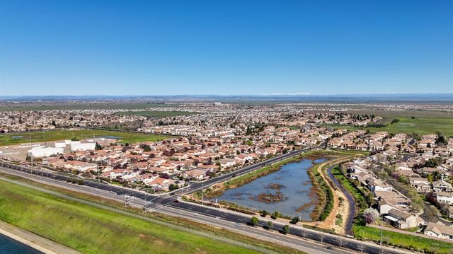 11833 Blushing Cir, Rancho Cordova, CA 95742