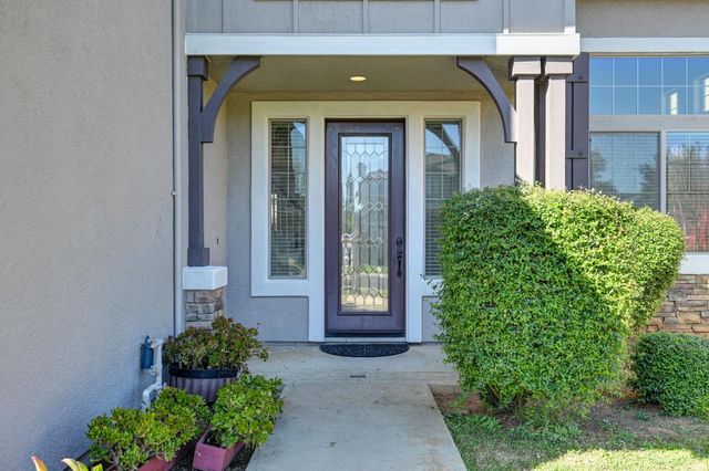 11833 Blushing Cir, Rancho Cordova, CA 95742