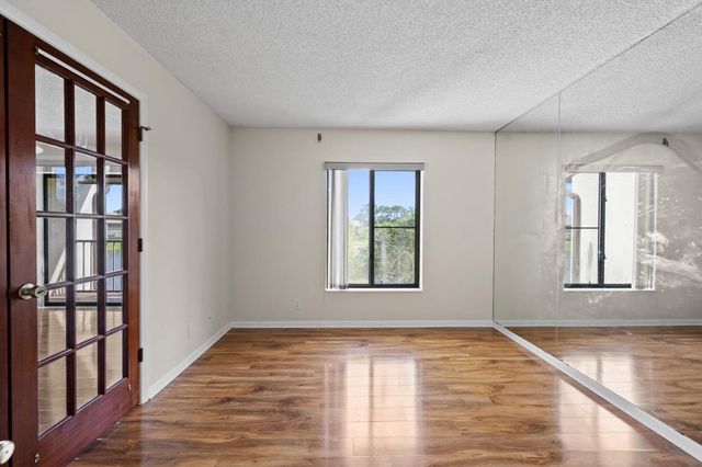 2732 SW Matheson Avenue 112-H2, Palm City, FL 34990