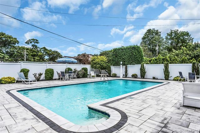 323 Richard Street, West Hempstead, NY 11552