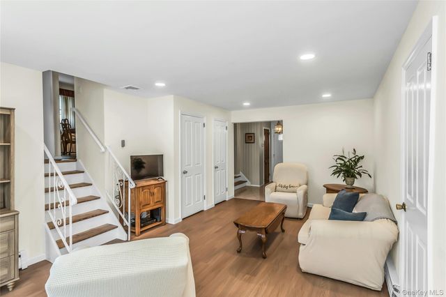 323 Richard Street, West Hempstead, NY 11552