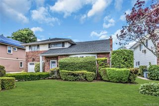 323 Richard Street, West Hempstead, NY 11552
