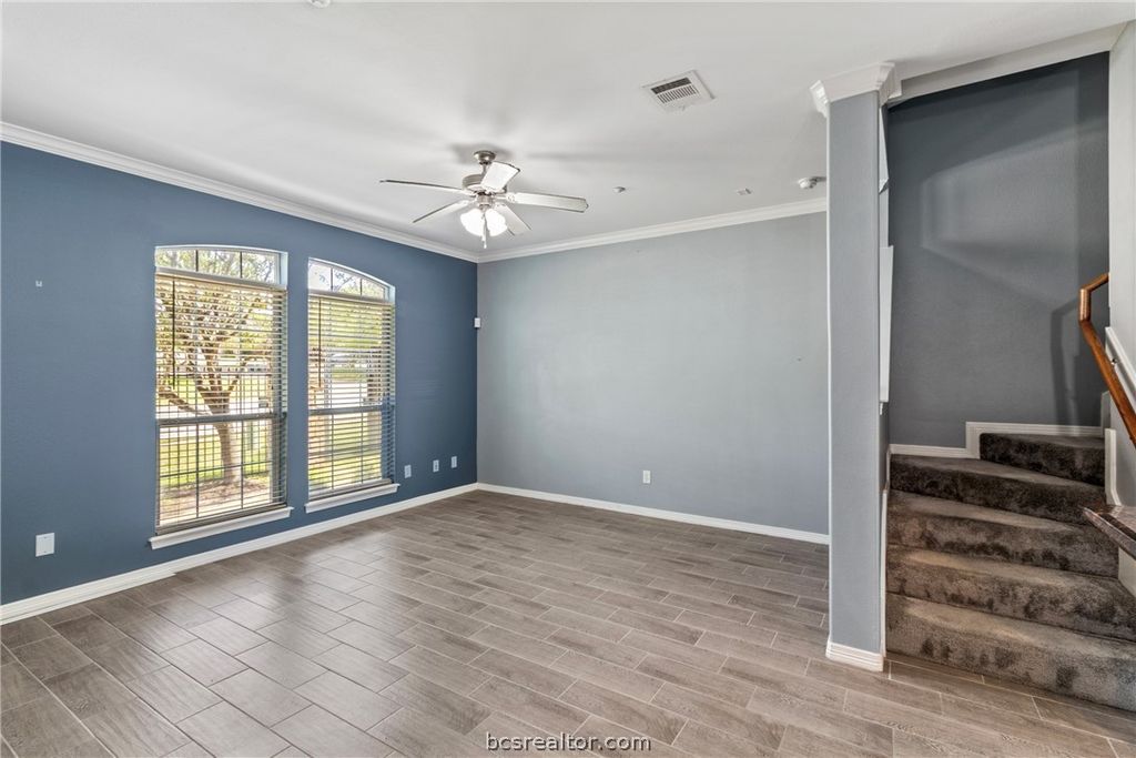 305 Holleman Drive E 301, College Station, TX 77840 — photo 5