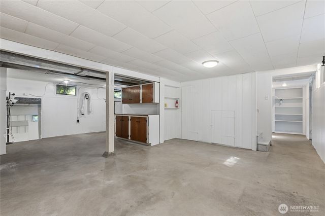 6542 43rd Avenue NE, Seattle, WA 98115