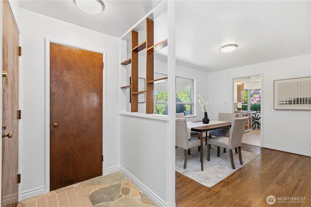 6542 43rd Avenue NE, Seattle, WA 98115