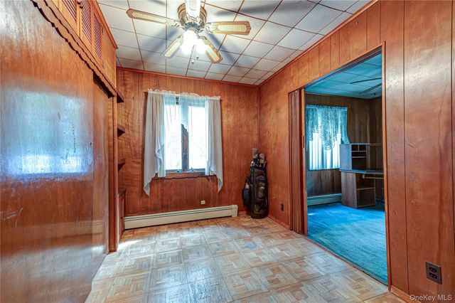 63 Barretts Avenue, Holtsville, NY 11742