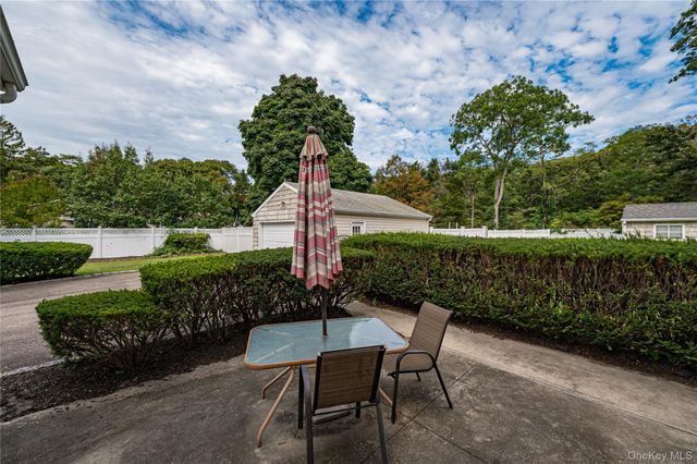 63 Barretts Avenue, Holtsville, NY 11742