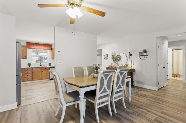 1465 Hooksett Rd Unit 390, Hooksett, NH 03106