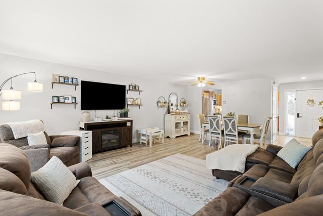 1465 Hooksett Rd Unit 390, Hooksett, NH 03106