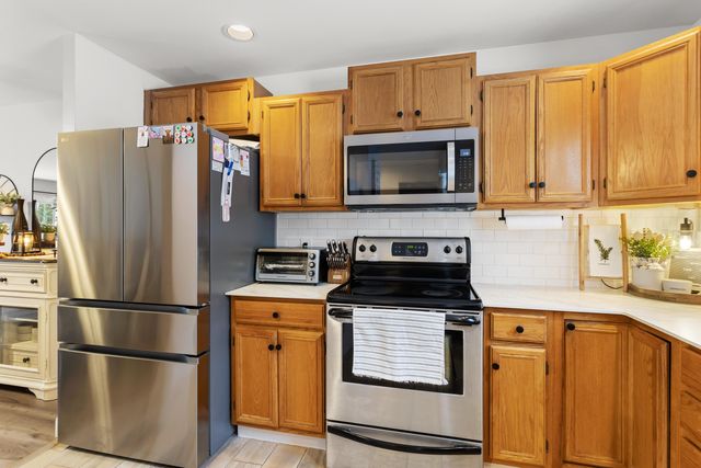 1465 Hooksett Rd Unit 390, Hooksett, NH 03106