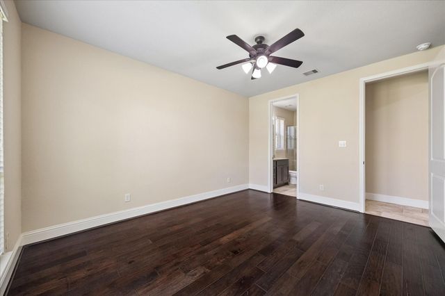 6703 Fairwood Creek Lane, Sugar Land, TX 77479