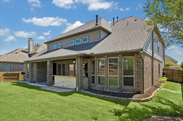 6703 Fairwood Creek Lane, Sugar Land, TX 77479