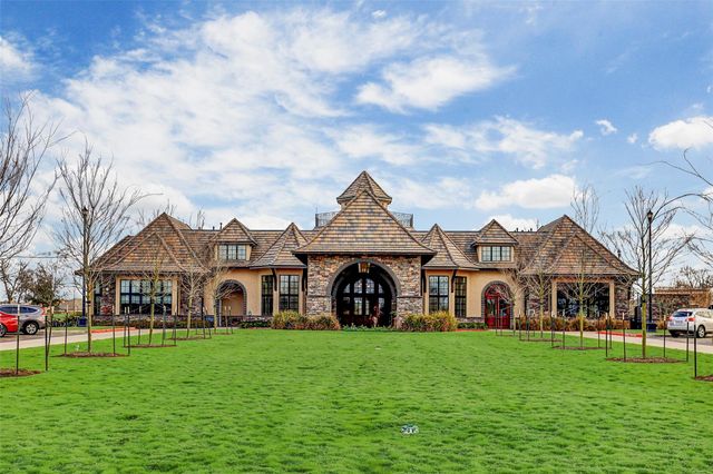 6703 Fairwood Creek Lane, Sugar Land, TX 77479