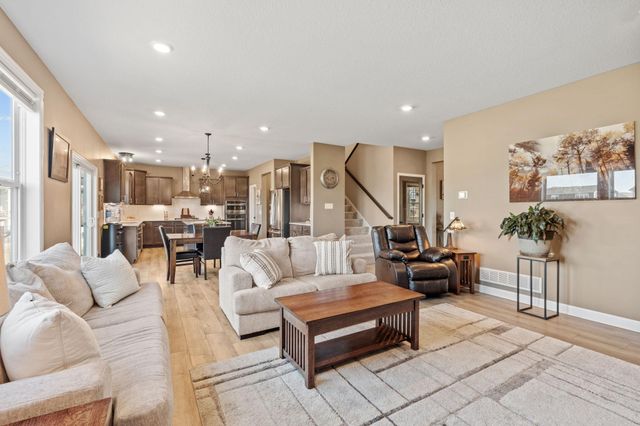 13764 142nd Avenue N, Dayton, MN 55327