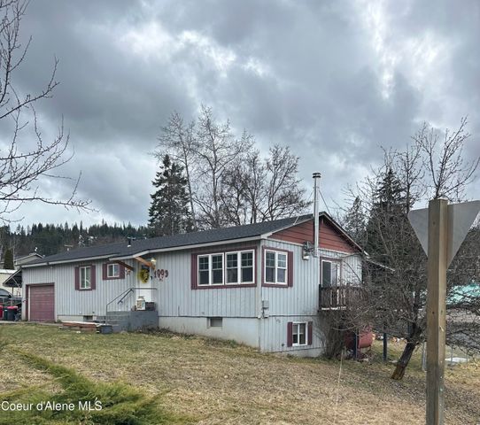 1009 S 2nd St, St. Maries, ID 83861
