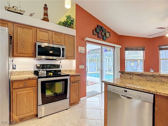 3007 Academy BLVD, Cape Coral, FL 33904