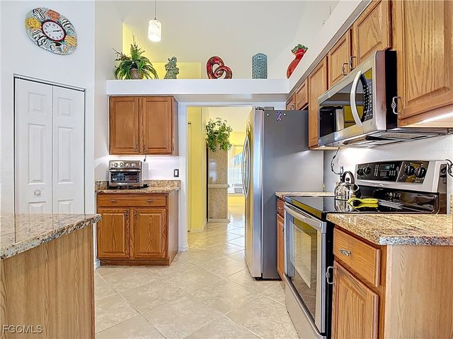 3007 Academy BLVD, Cape Coral, FL 33904
