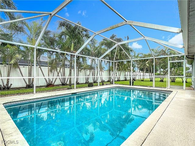 3007 Academy BLVD, Cape Coral, FL 33904