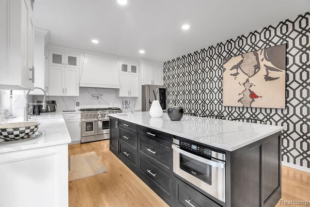 1433 Callaway Court, Howell, MI 48843